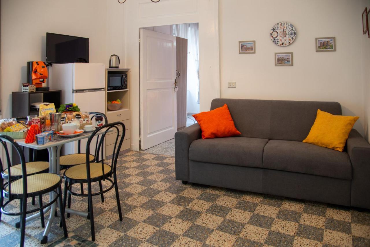 Domus Anticaglia By Domusextra Appartement Naples