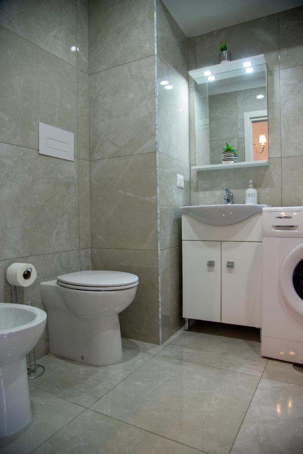 Domus Anticaglia By Domusextra Appartement Naples