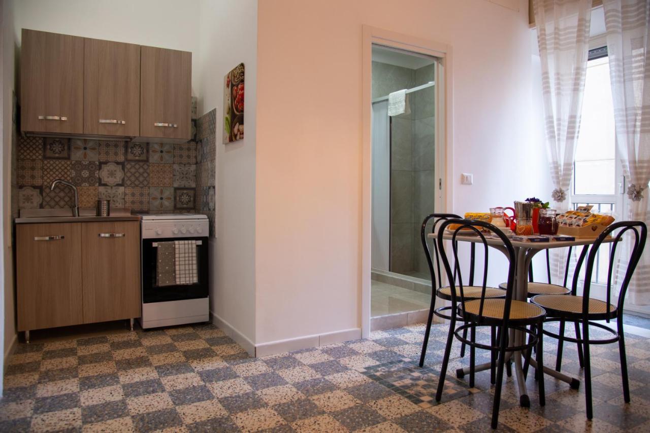 Domus Anticaglia By Domusextra Appartement *