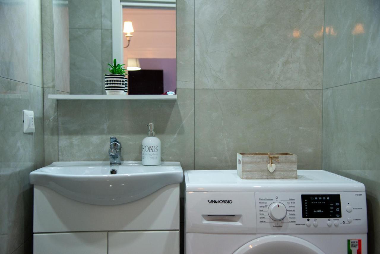 Domus Anticaglia By Domusextra Appartement *