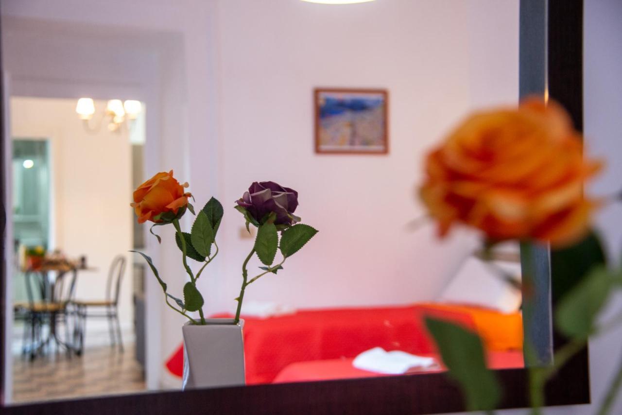 Domus Anticaglia By Domusextra Appartement Napels